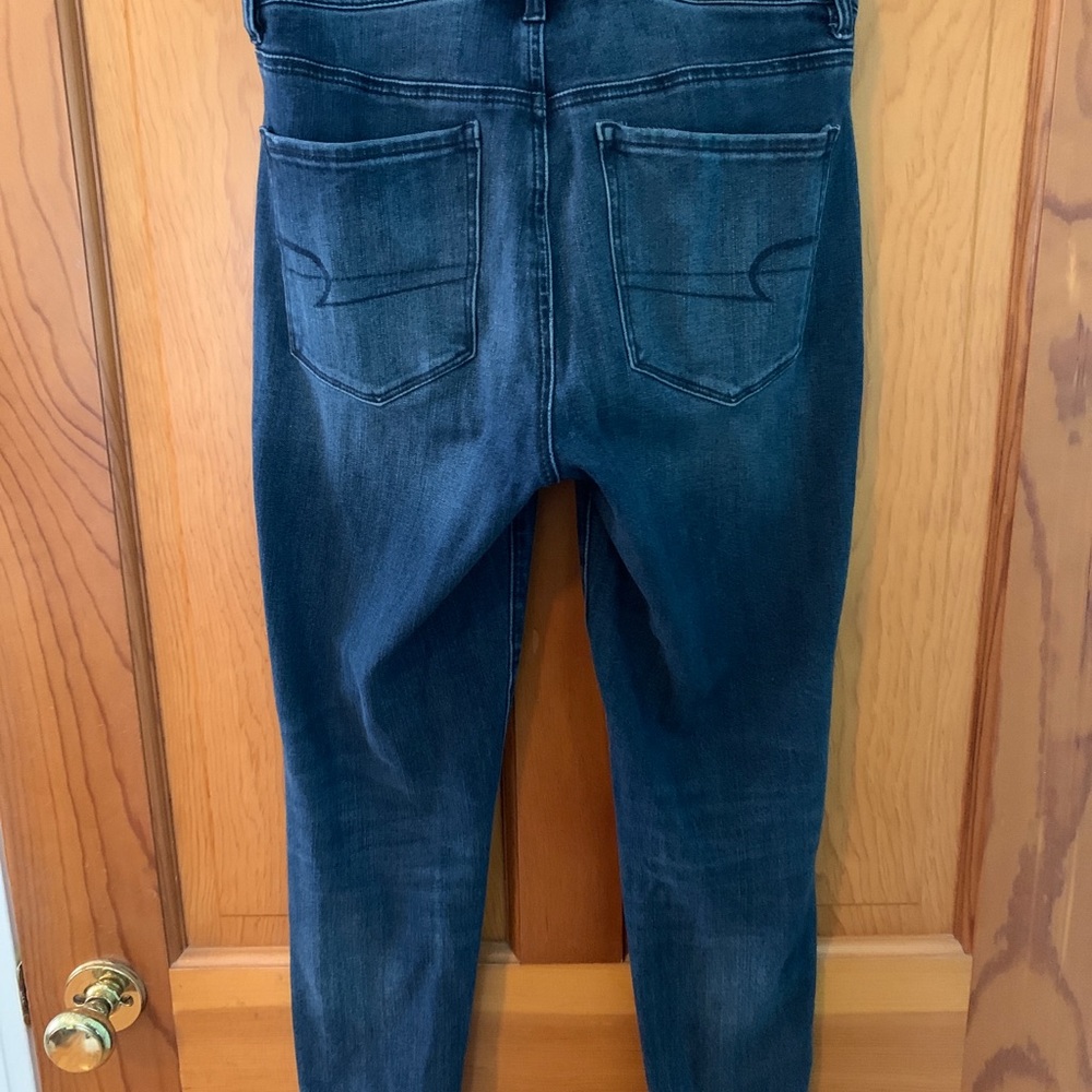 AE Jeans size 6